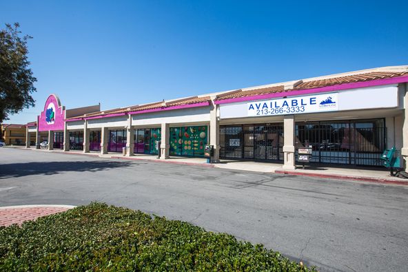 SOUTH HILLS SHOPPING SQUARE | LA PUENTE: 1625 N Hacienda Blvd, La Puente, CA, 91744
